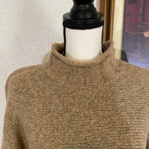 William Rast ~ Mock Turtleneck Tan Knit Sweater ~ Size Medium - Picture 3 of 7